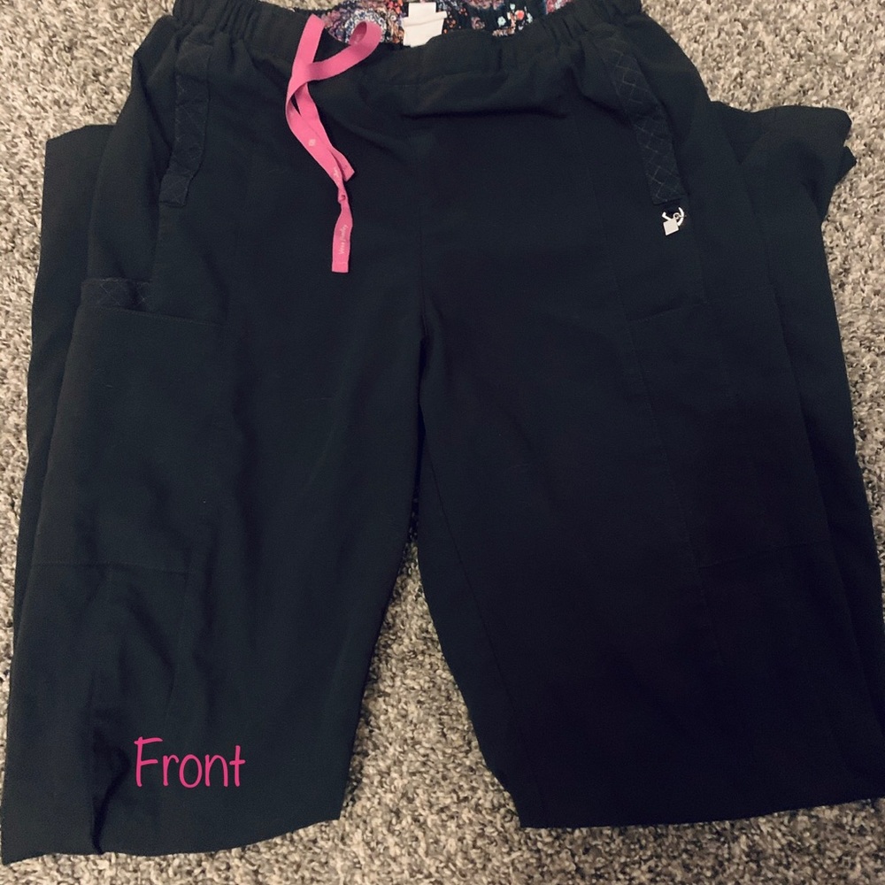 Black Vera Bradley scrub bottoms